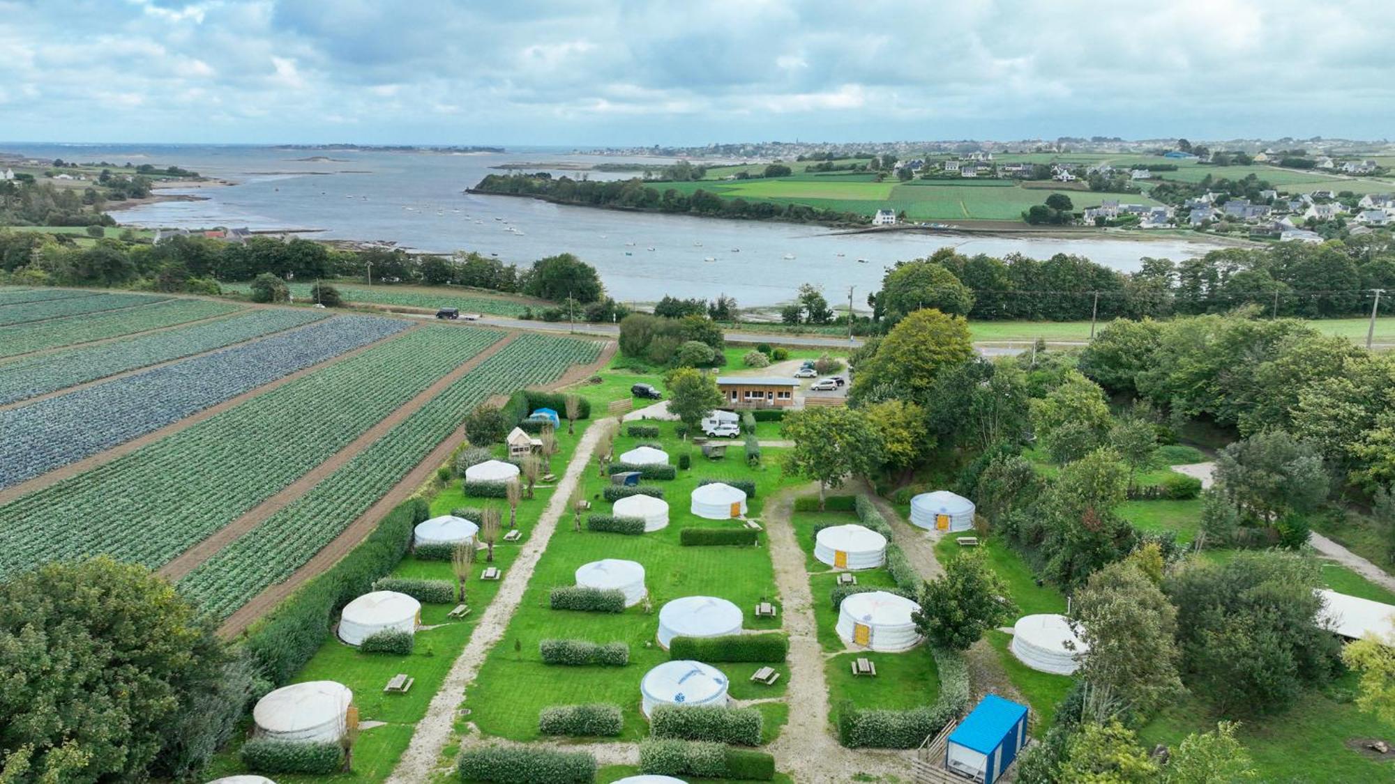 Camping Kerlaudy Mer Et Yourtes Plouenan Экстерьер фото